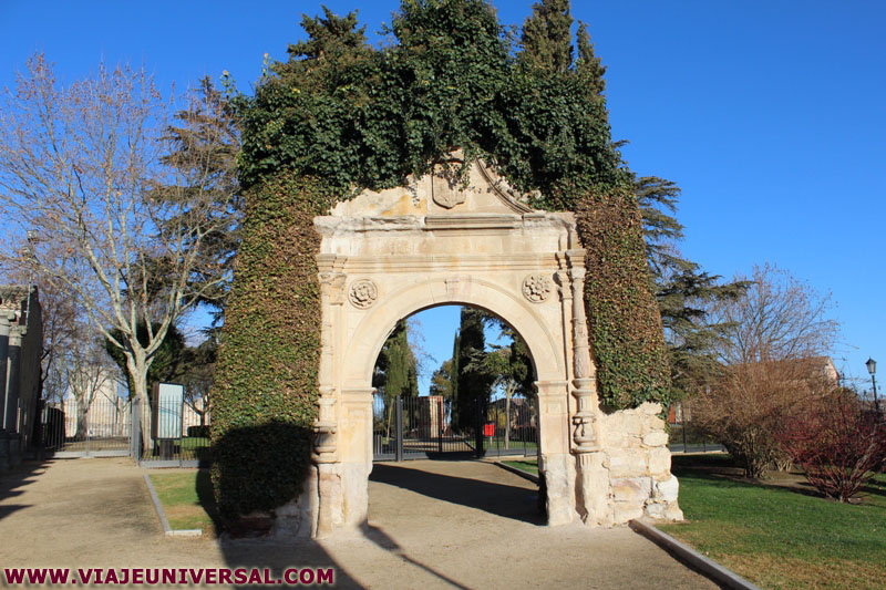 Parque Del Castillo Ciudad De Zamora Provincia Zamora Espana